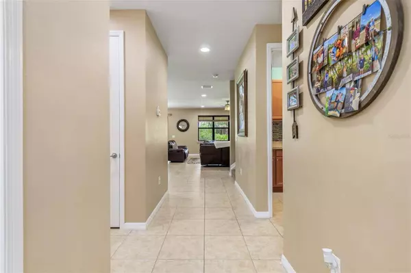 2739 SHERMAN OAK DR, North Port, FL 34289