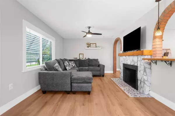 219 DARST AVE, Punta Gorda, FL 33950