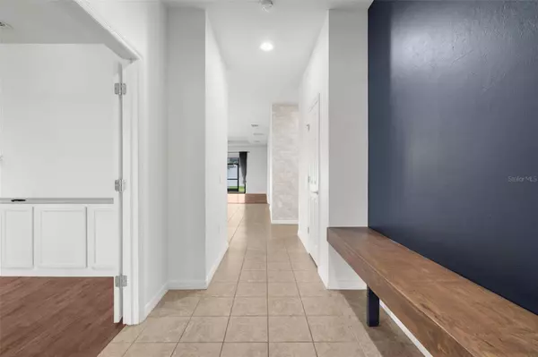 2647 RUNNING OAK CT, North Port, FL 34289