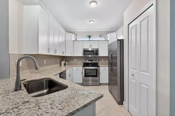 2001 MACKEREL ST, Port Charlotte, FL 33953