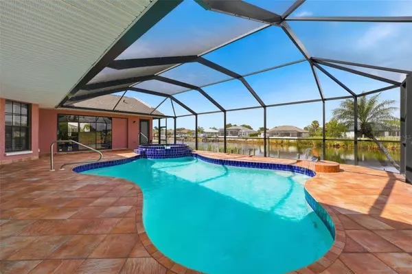 7324 KENWOOD DR, North Port, FL 34287