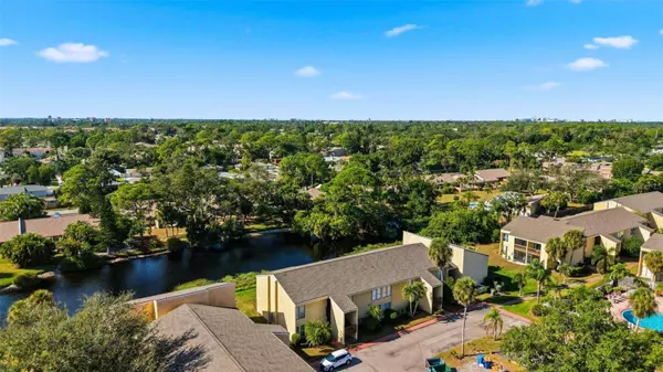 3435 CLARK RD #136, Sarasota, FL 34231