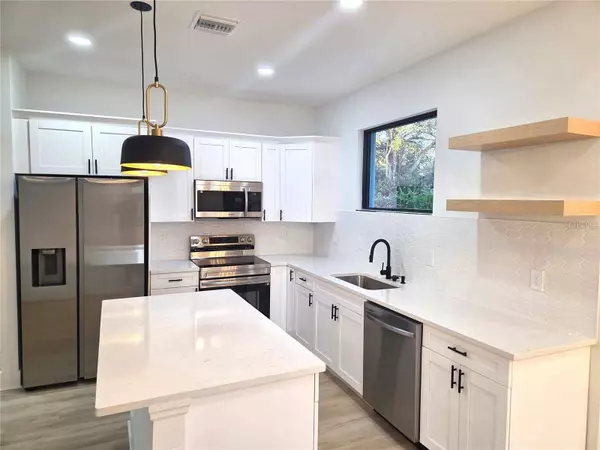 2588 HEMET ST, North Port, FL 34288