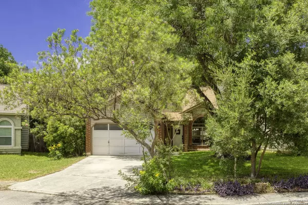 9395 Village Lance, San Antonio, TX 78250