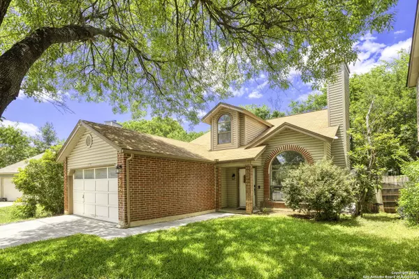 9395 Village Lance, San Antonio, TX 78250