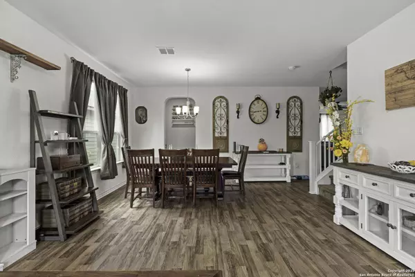 630 Anthem LN, New Braunfels, TX 78132