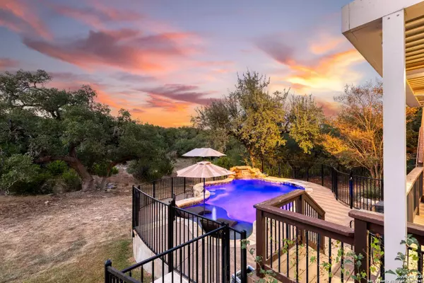 755 Panorama, Canyon Lake, TX 78133