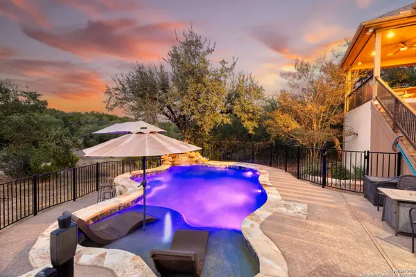 755 Panorama, Canyon Lake, TX 78133