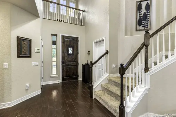 755 Panorama, Canyon Lake, TX 78133