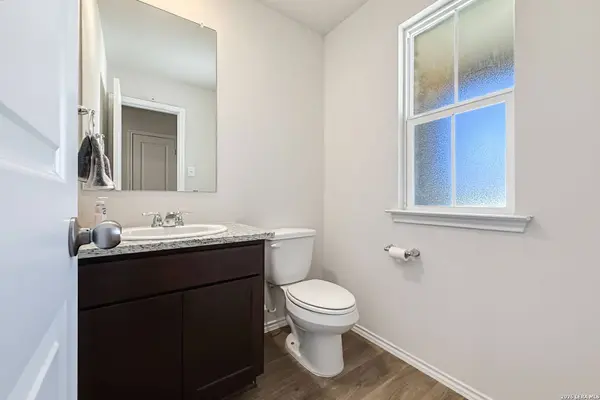 15350 Brown Violetear, San Antonio, TX 78253