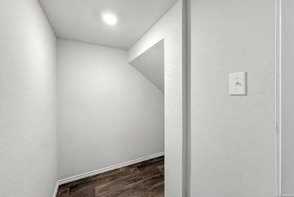 15350 Brown Violetear, San Antonio, TX 78253