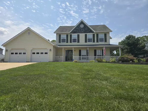 3120 Balsa St, York, PA 17404-8330