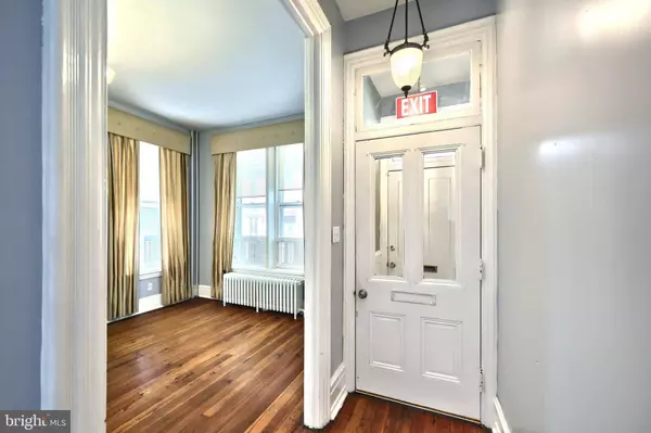 115 LOCUST ST, Harrisburg, PA 17101