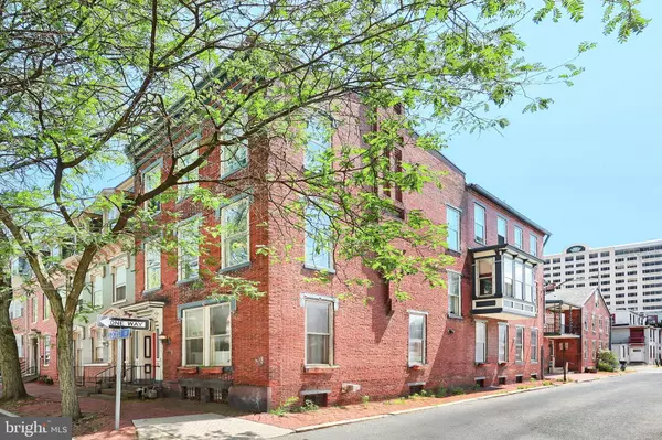 115 LOCUST ST, Harrisburg, PA 17101