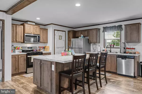 155 JOAN ST, Elizabethtown, PA 17022