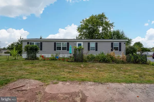 155 JOAN ST, Elizabethtown, PA 17022