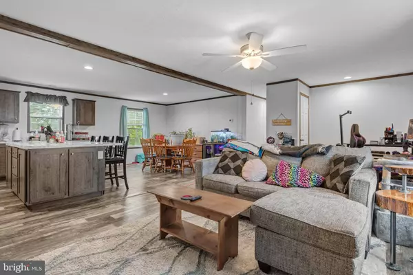 155 JOAN ST, Elizabethtown, PA 17022