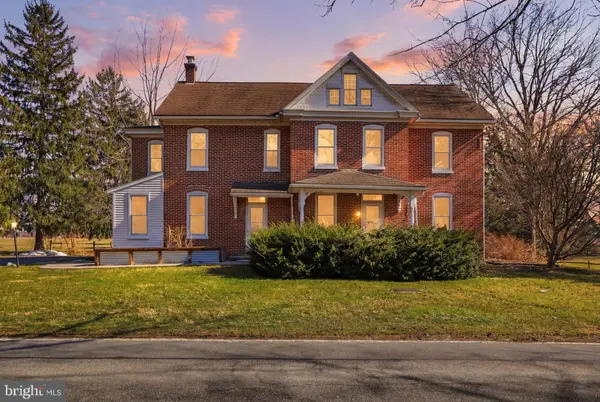 1545 LITITZ RD, Manheim, PA 17545