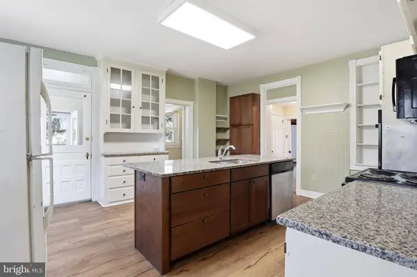 1545 LITITZ RD, Manheim, PA 17545