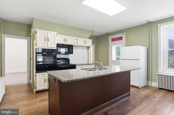 1545 LITITZ RD, Manheim, PA 17545