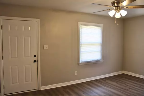 Mobile, AL 36607-2646,62 Macks St