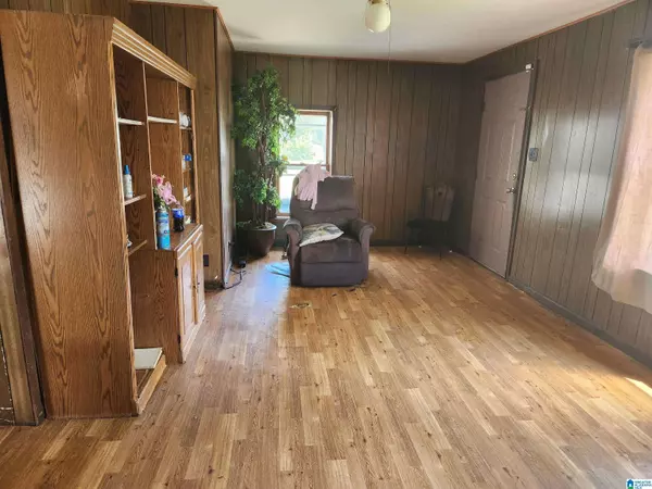 62777 US HWY 231, Cleveland, AL 35049