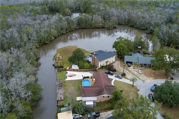 235 Baratara DR W, Mobile, AL 36611