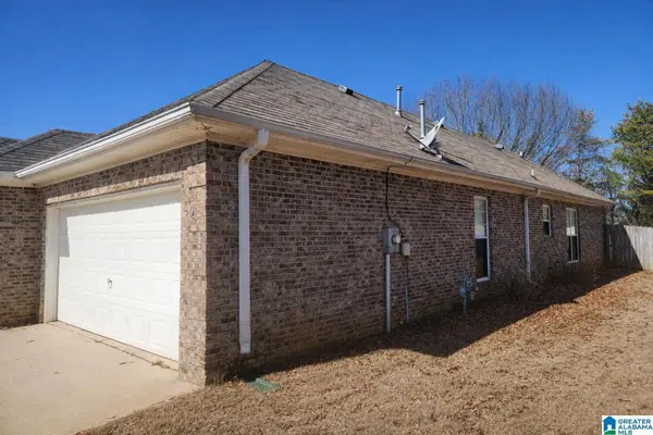4761 LONGMEADOW DRIVE, Bessemer, AL 35022