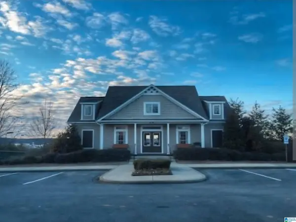 4761 LONGMEADOW DRIVE, Bessemer, AL 35022