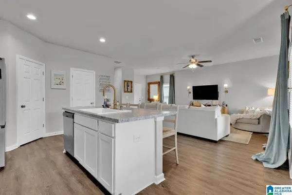 8653 MOHRING PLACE, Leeds, AL 35094