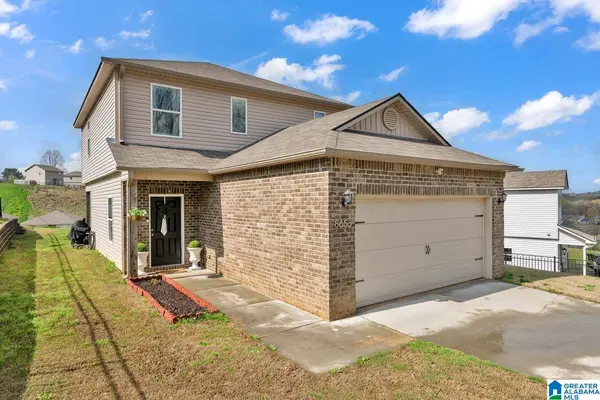 8653 MOHRING PLACE, Leeds, AL 35094