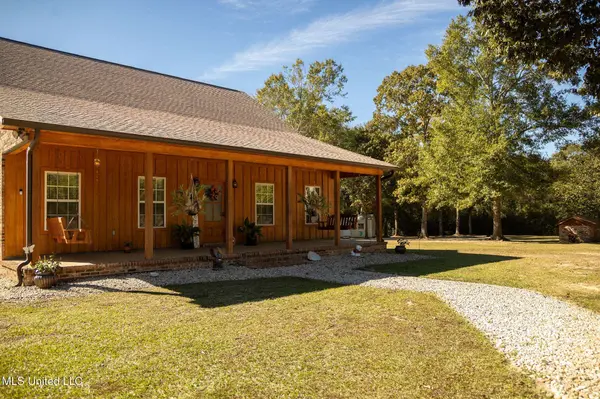 9900 Little Buck, Vancleave, MS 39565