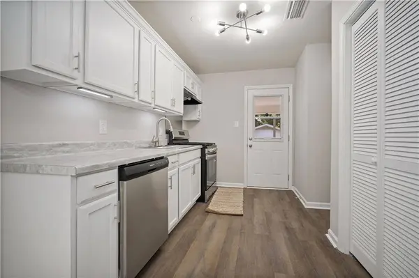 1452 Morlee DR E, Mobile, AL 36618