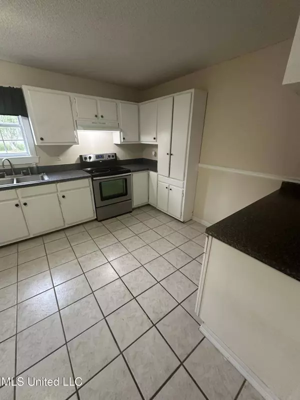 182 Tut Road, Lucedale, MS 39452