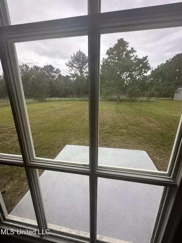 182 Tut Road, Lucedale, MS 39452