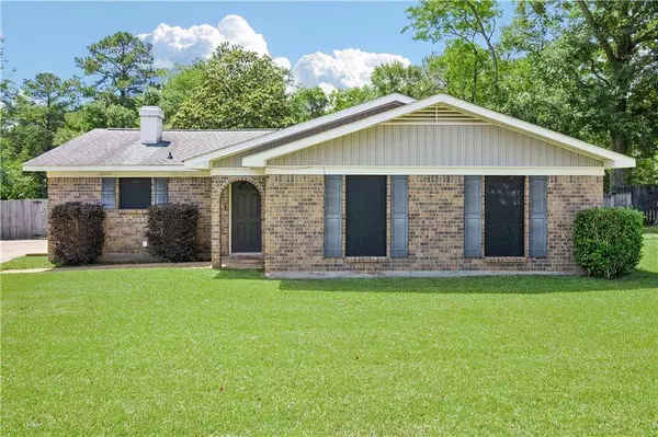 5016 Somerset DR W, Mobile, AL 36619