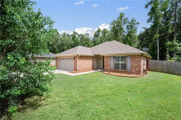 1019 Tudor LN, Mobile, AL 36695