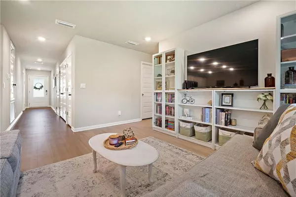 2616 Windmere DR E, Semmes, AL 36575