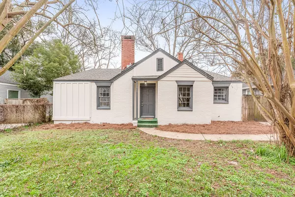 2869 Ralston Rd, Mobile, AL 36606-2355