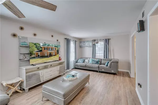 300 Judson DR, Mobile, AL 36608