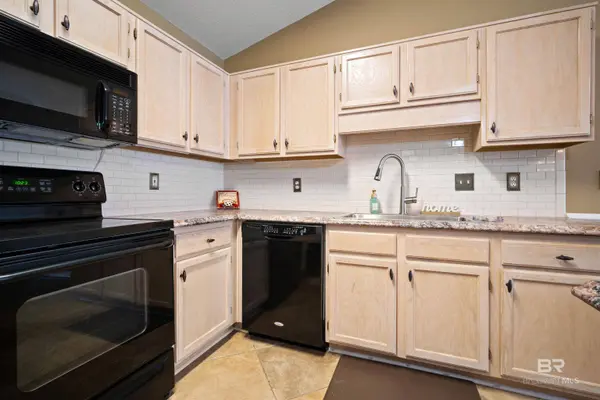 7271 S Spring Lake Drive, Mobile, AL 36695