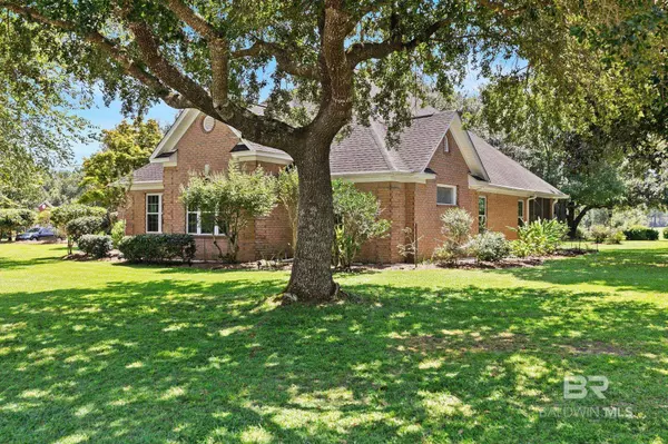 112 Lake Ridge Drive, Fairhope, AL 36532