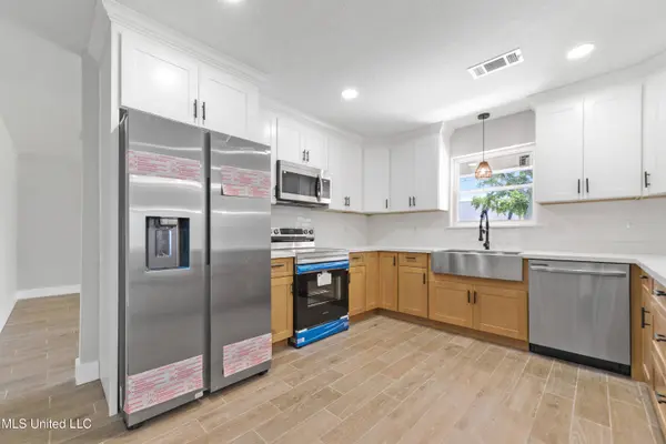 296 N Burke Avenue, Long Beach, MS 39560