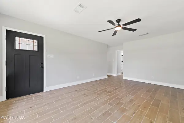 296 N Burke Avenue, Long Beach, MS 39560