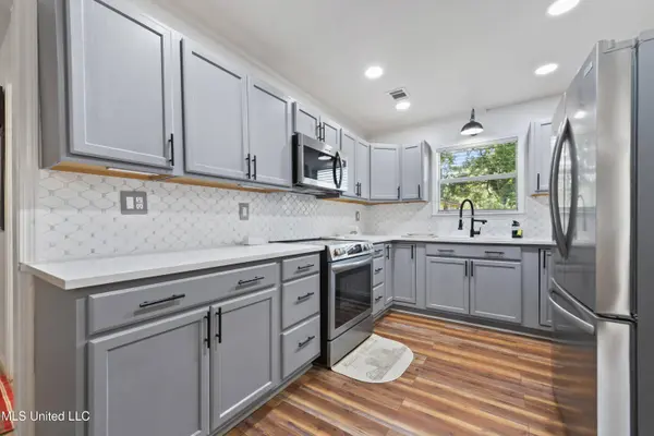 3717 Warwick Street, Pascagoula, MS 39581