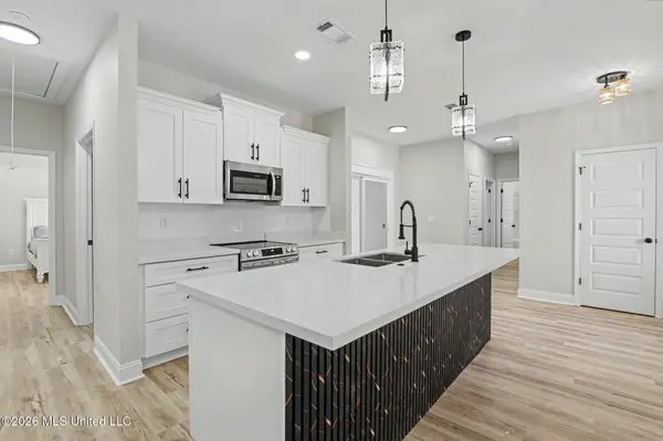 1738 Garden Park Drive, Biloxi, MS 39531