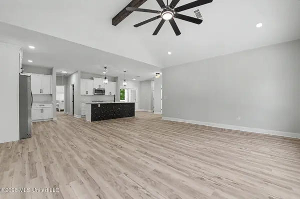 1738 Garden Park Drive, Biloxi, MS 39531