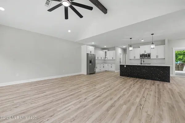 1738 Garden Park Drive, Biloxi, MS 39531