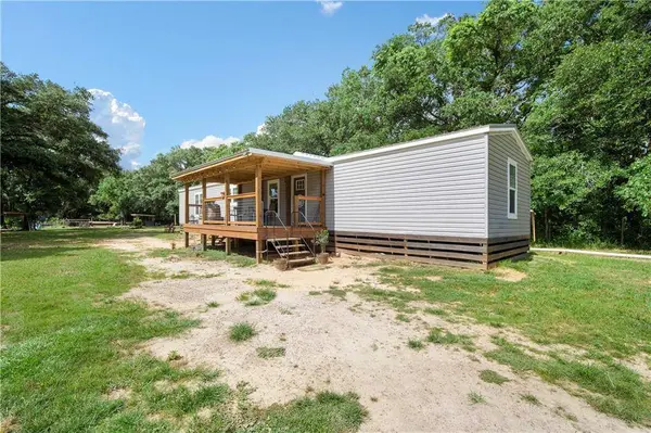 9101 Mccollough RD, Grand Bay, AL 36541