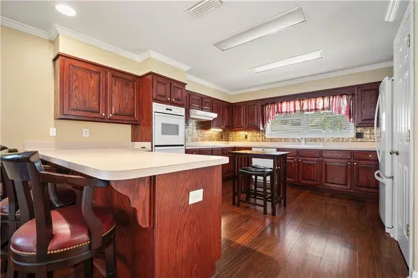 11006 Canal DR, Theodore, AL 36582